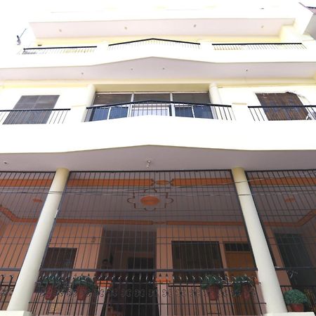 Ds Residency Varanasi-Prime Location-Parking Eksteriør billede
