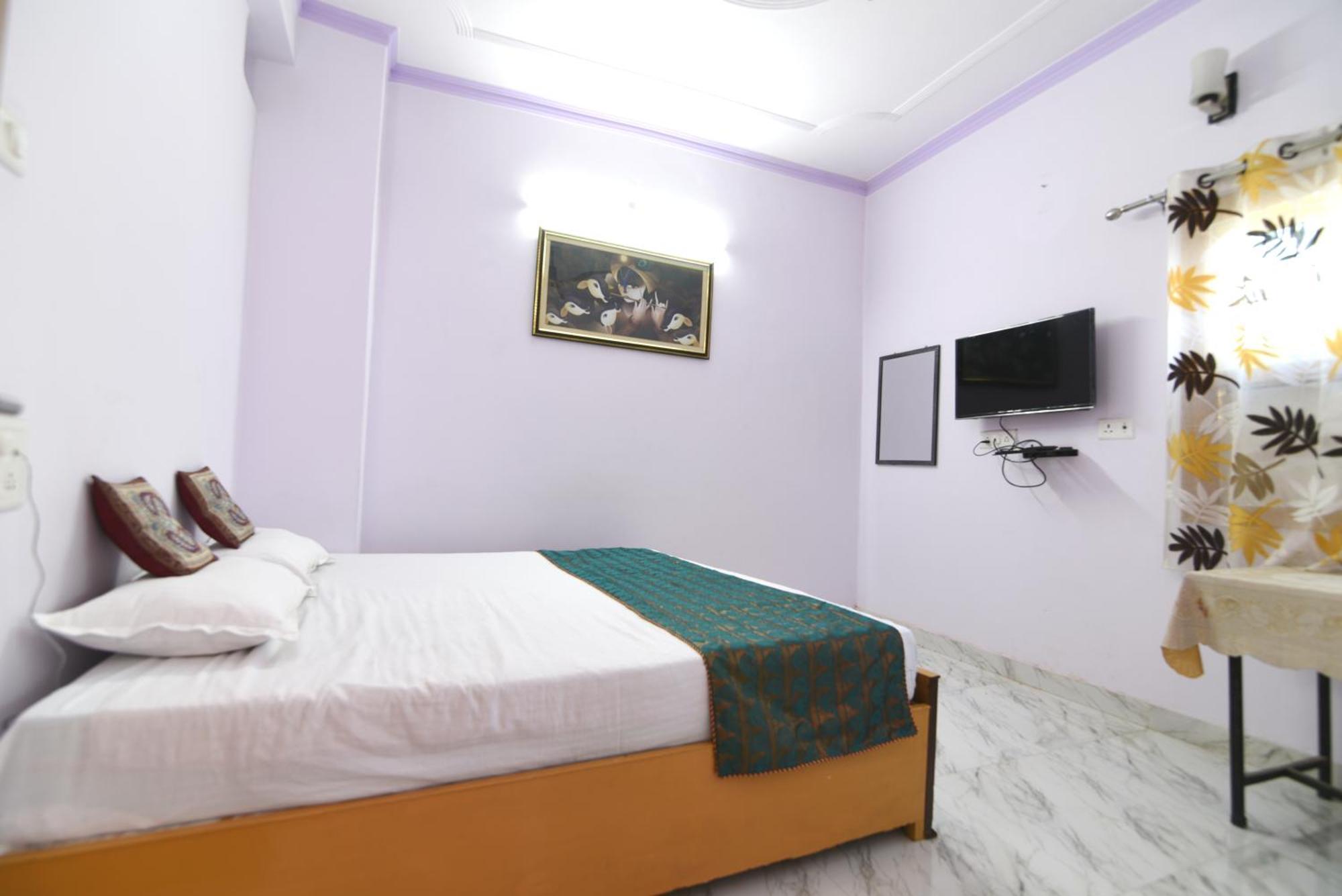 Ds Residency Varanasi-Prime Location-Parking Eksteriør billede