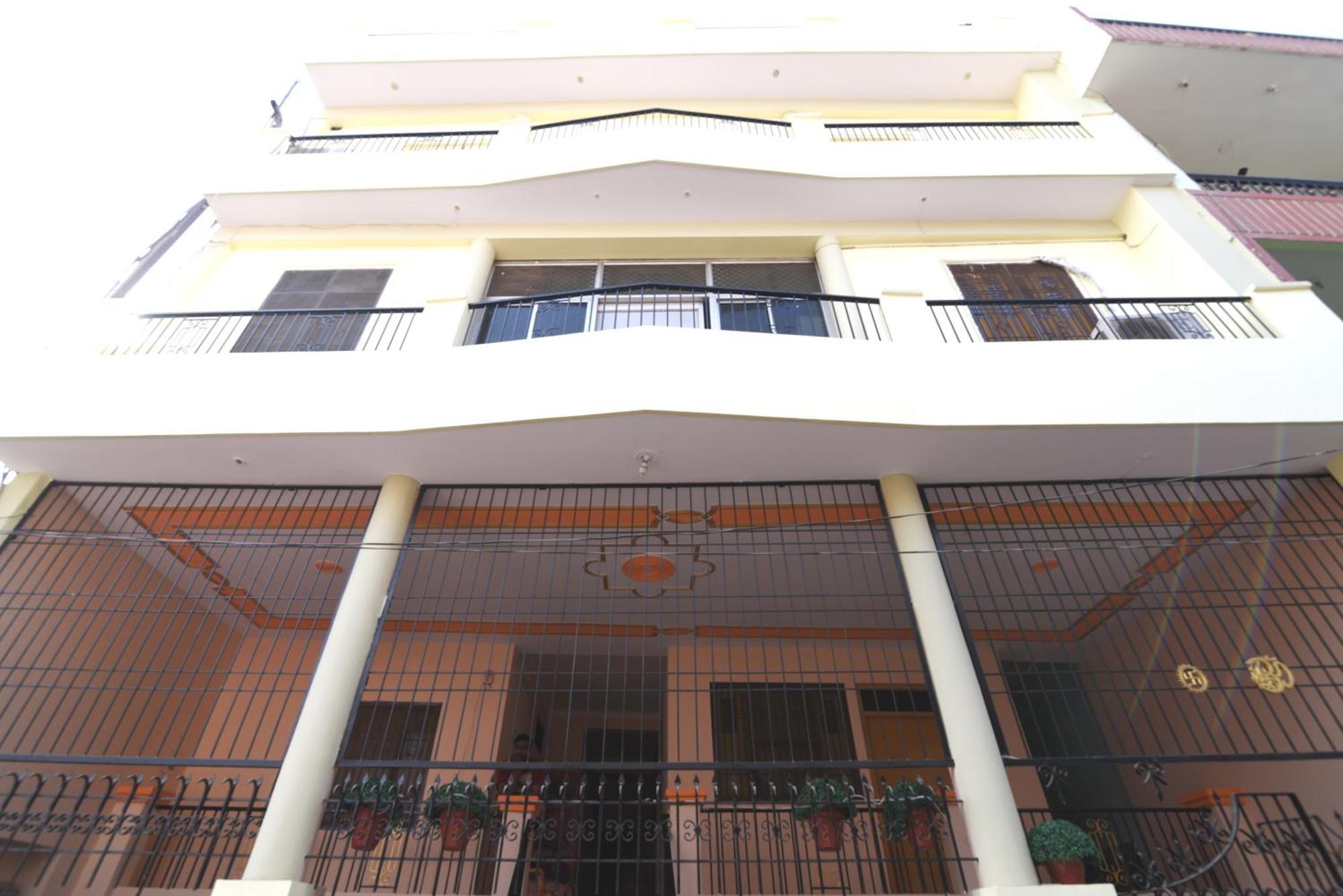 Ds Residency Varanasi-Prime Location-Parking Eksteriør billede